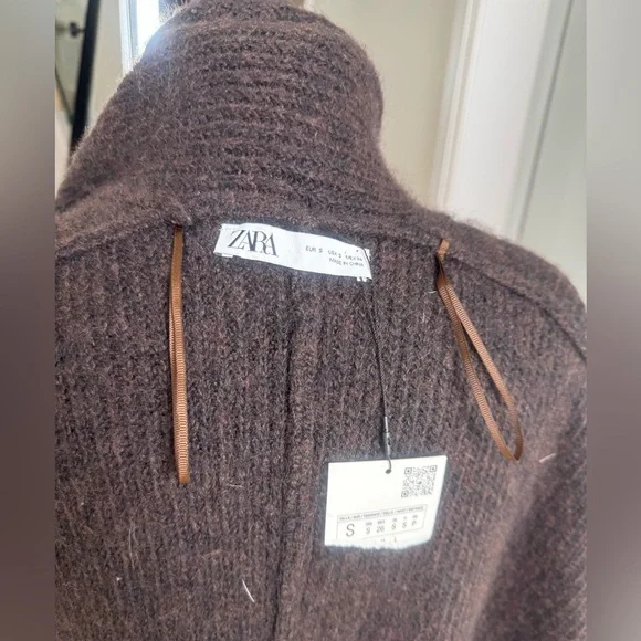 ZARA NWT Oversized Knit Cape Sweater Coat w/ Attached Scarf Brown Size S - Picture 6 of 7